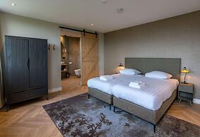 Modern Villa in De Cocksdorp Near the Beach