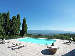 Lovely Estate not far From Florence With Olives Trees