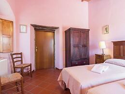 Lovely Estate not far From Florence With Olives Trees