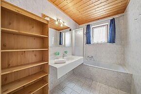 Beautiful Apartment in Mittersill With Balcony