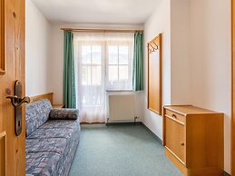 Beautiful Apartment in Mittersill With Balcony