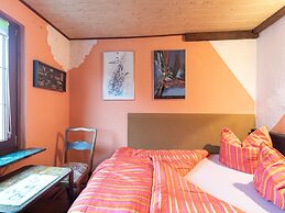 Comfortable Apartment in Wismar Mecklenburg With Fireplace