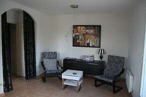 Chic Apartment in Segonzac With Swimming Pool