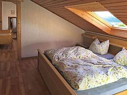 Cozy Apartment in Ellar With Garden