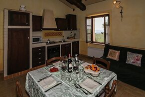 Elegant Apartment Only 1 Hour From Rome