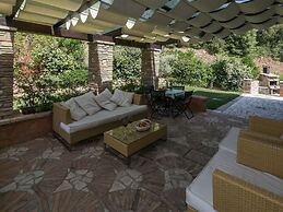 Elegant Apartment Only 1 Hour From Rome