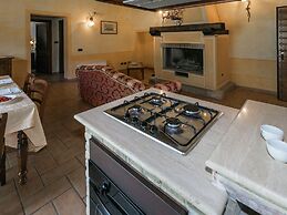 Elegant Apartment Only 1 Hour From Rome