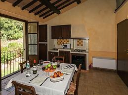 Elegant Apartment Only 1 Hour From Rome