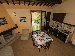 Elegant Apartment Only 1 Hour From Rome