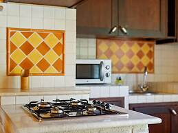 Elegant Apartment Only 1 Hour From Rome