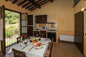 Elegant Apartment Only 1 Hour From Rome