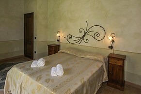 Elegant Apartment Only 1 Hour From Rome