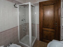 Elegant Apartment Only 1 Hour From Rome