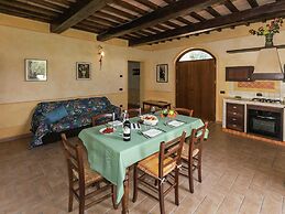 Elegant Apartment Only 1 Hour From Rome