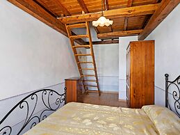 Elegant Apartment Only 1 Hour From Rome