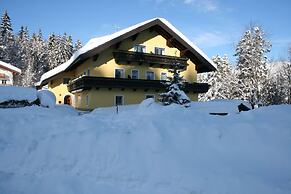 Scenic Apartment in Krispl Salzburg With Swimming Pool