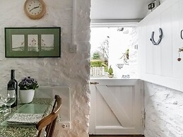 Secluded Holiday Home in Ceredigion With Garden