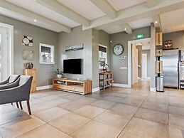 Spacious Holiday Home in the Beemster Near a Windmill