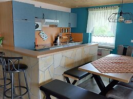 Roomy Apartment in Lichtenhain With Pond