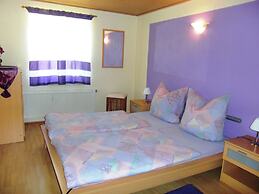 Roomy Apartment in Lichtenhain With Pond