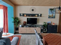 Roomy Apartment in Lichtenhain With Pond