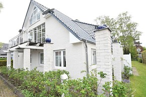 Ruhiges Ferienhaus mit Garten in Zingst