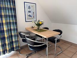 Ruhiges Ferienhaus mit Garten in Zingst