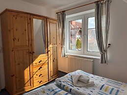 Ruhiges Ferienhaus mit Garten in Zingst