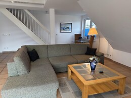 Ruhiges Ferienhaus mit Garten in Zingst