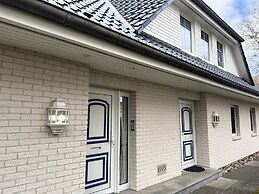 Ruhiges Ferienhaus mit Garten in Zingst