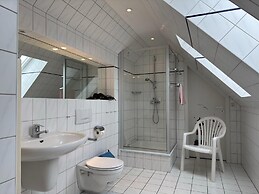 Ruhiges Ferienhaus mit Garten in Zingst