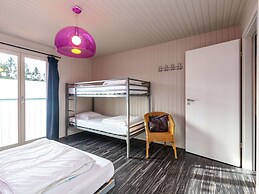 Boutique Chalet in Bullingen Near Lake