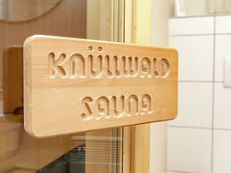 Boutique Chalet in Bullingen Near Lake