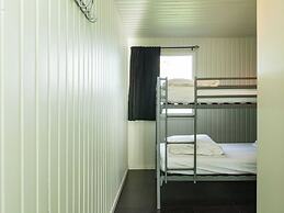 Boutique Chalet in Bullingen Near Lake