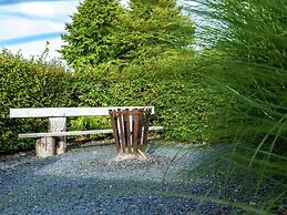 Boutique Chalet in Bullingen Near Lake