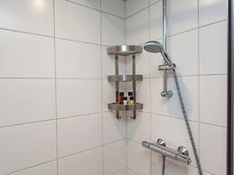 Boutique Chalet in Bullingen Near Lake