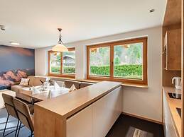 Lovely Apartment With Sauna, Ski Storage, Pool, Terrace