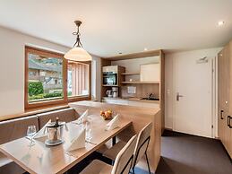 Lovely Apartment With Sauna, Ski Storage, Pool, Terrace