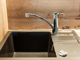 Lovely Apartment With Sauna, Ski Storage, Pool, Terrace