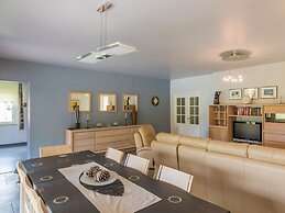 Modern Holiday Home in Aquitaine