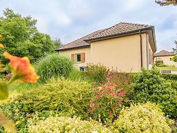 Modern Holiday Home in Aquitaine