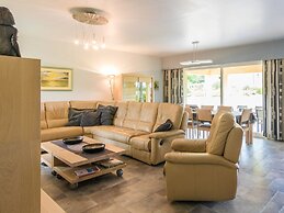 Modern Holiday Home in Aquitaine