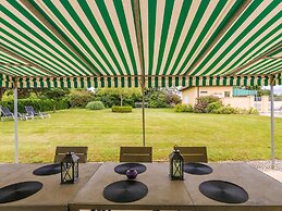 Modern Holiday Home in Aquitaine