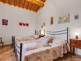 360 Degree View Over the Tuscan Hills