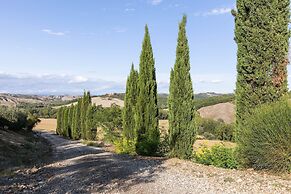 360 Degree View Over the Tuscan Hills