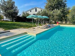Amazing Apartment in Belvedere Ostrense With Garden