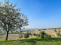 Amazing Apartment in Belvedere Ostrense With Garden
