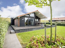 Lovely Holiday Home in Kattendijke Near Centre