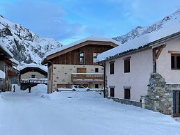 Luxurious Chalet in the Heart of Vanoise