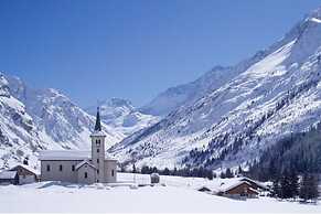 Luxurious Chalet in the Heart of Vanoise
